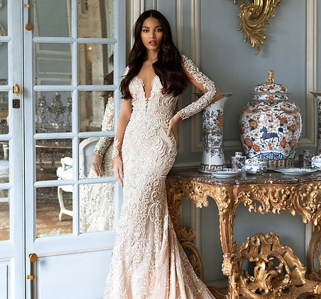 3205_1 Exquisiteness_edited.jpg